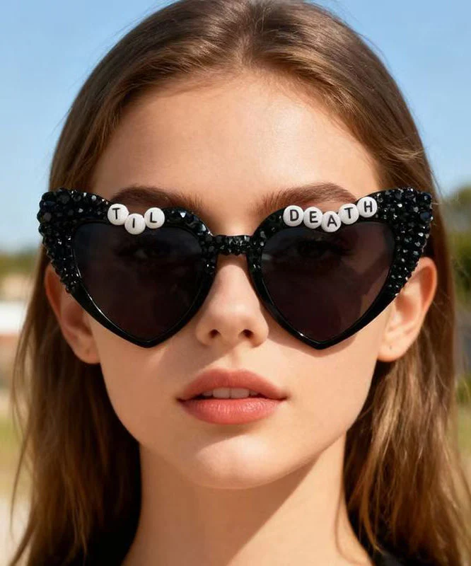 2026 New Black Resin Zircon Graphic Love Sunglasses - Image 4