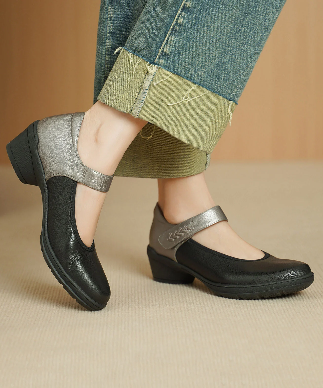 Apricot Sheepskin Splicing Chunky Heels Shoes Buckle Strap - Image 4