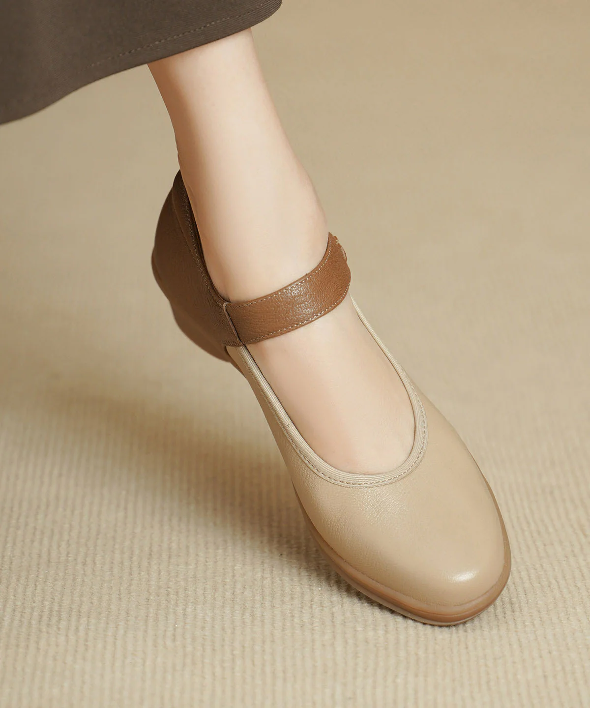 Apricot Sheepskin Splicing Chunky Heels Shoes Buckle Strap - Image 5