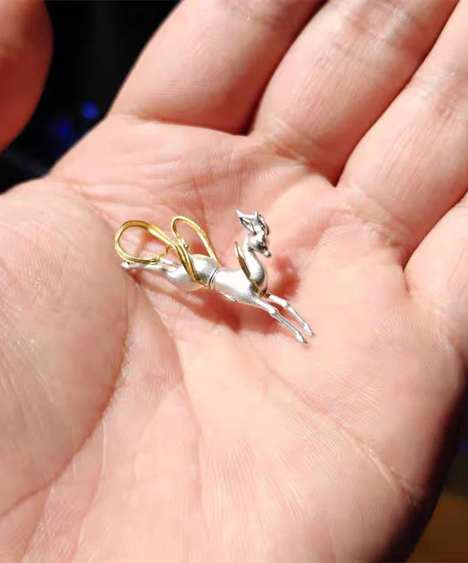 Art Gold Streamers Dunhuang Little Deer Gold Plated Single Stud Earrings - Image 4