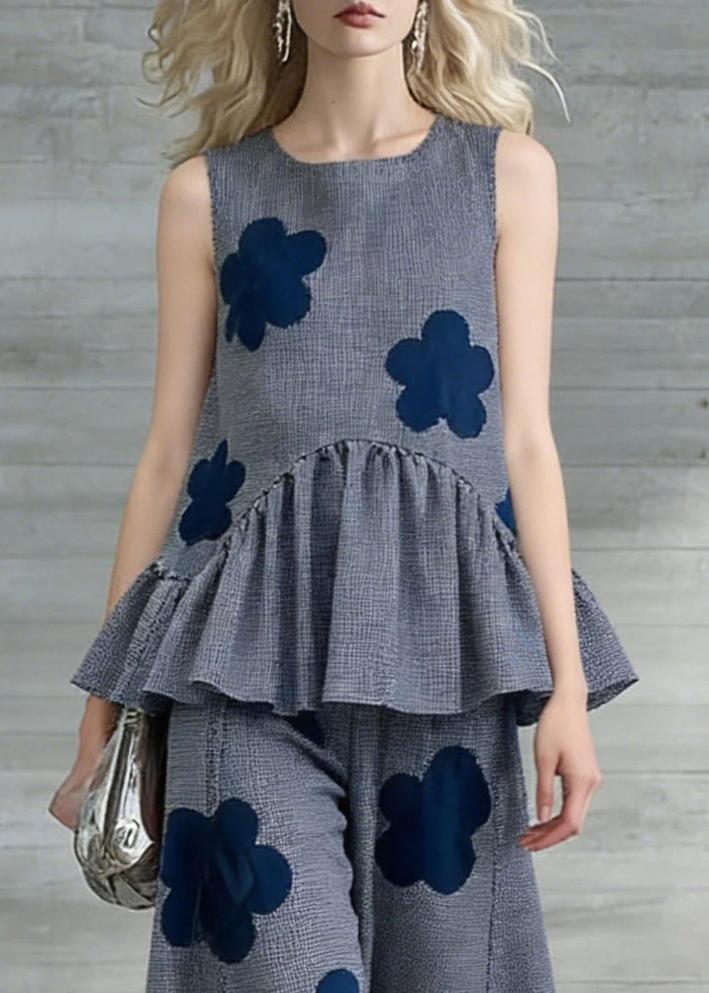 Art Grey Plaid Floral Tops And Crop Pants Two Pieces Set Sleeveless - Image 2