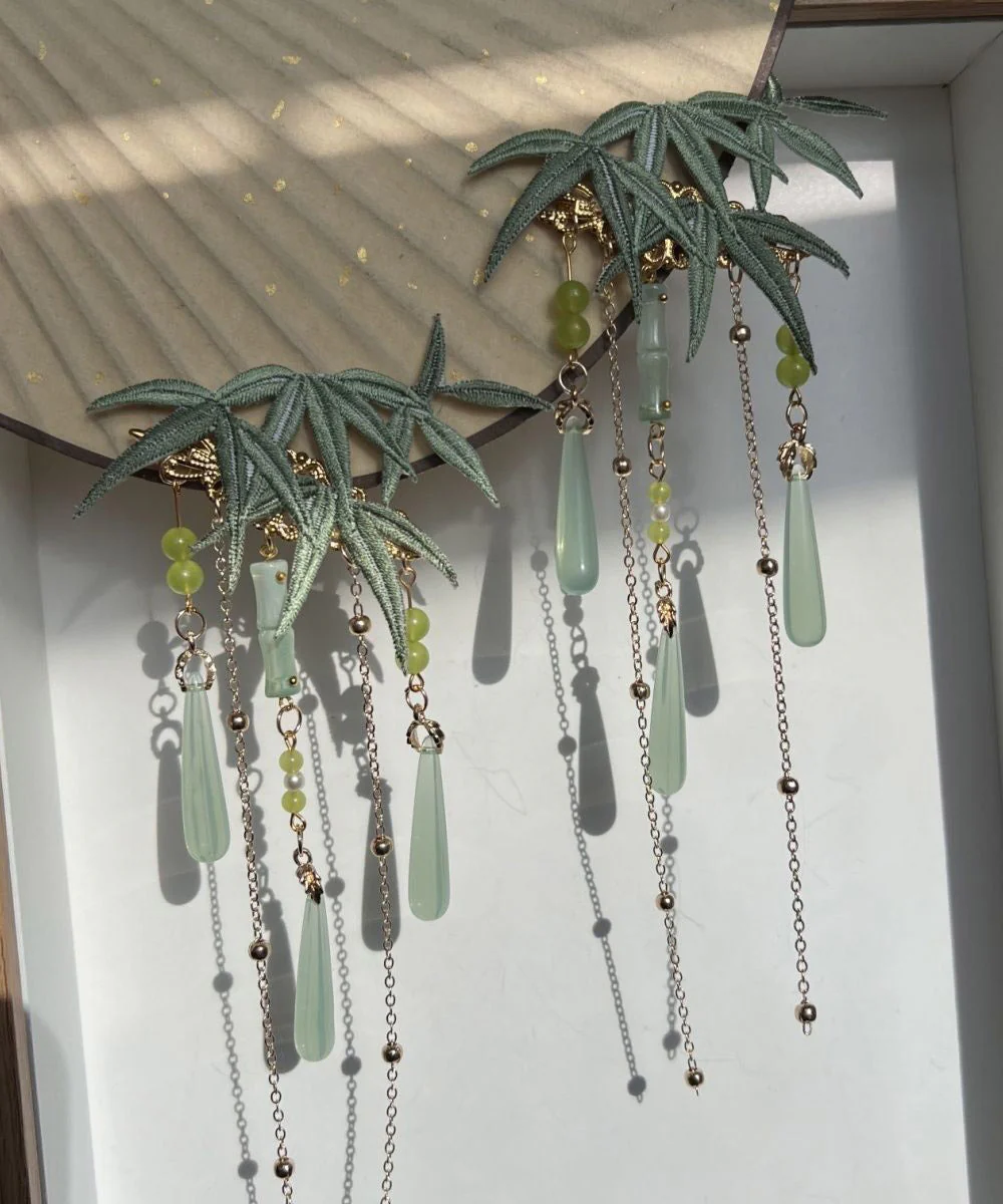 Art Light Green Overgild Coloured Glaze Resin Tassel Hairpin - Image 4