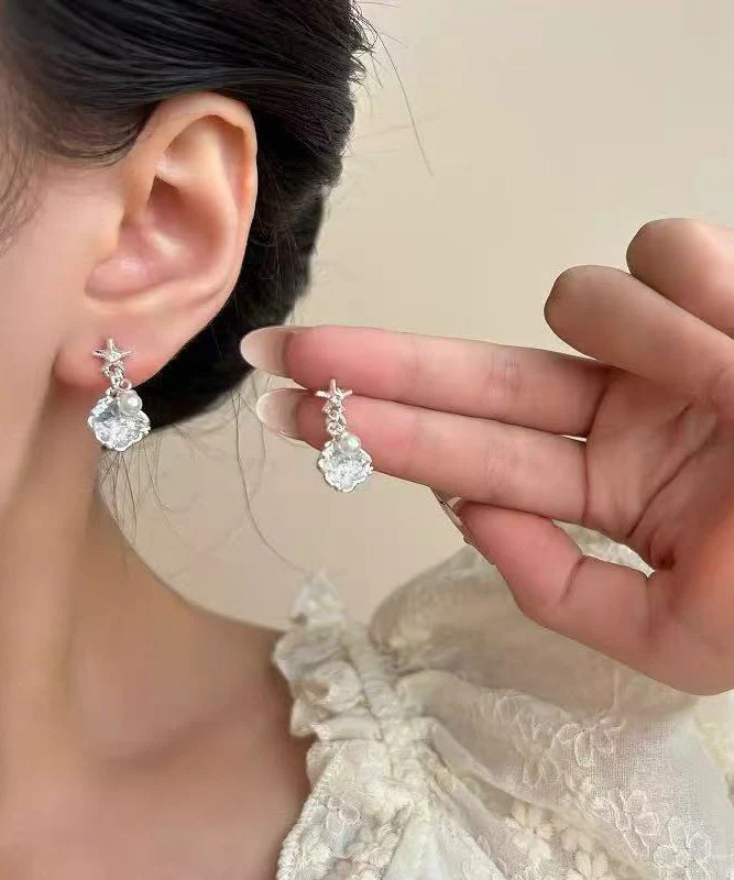 Beach White Alloy Zircon Pearl Shell Drop Earrings - Image 4