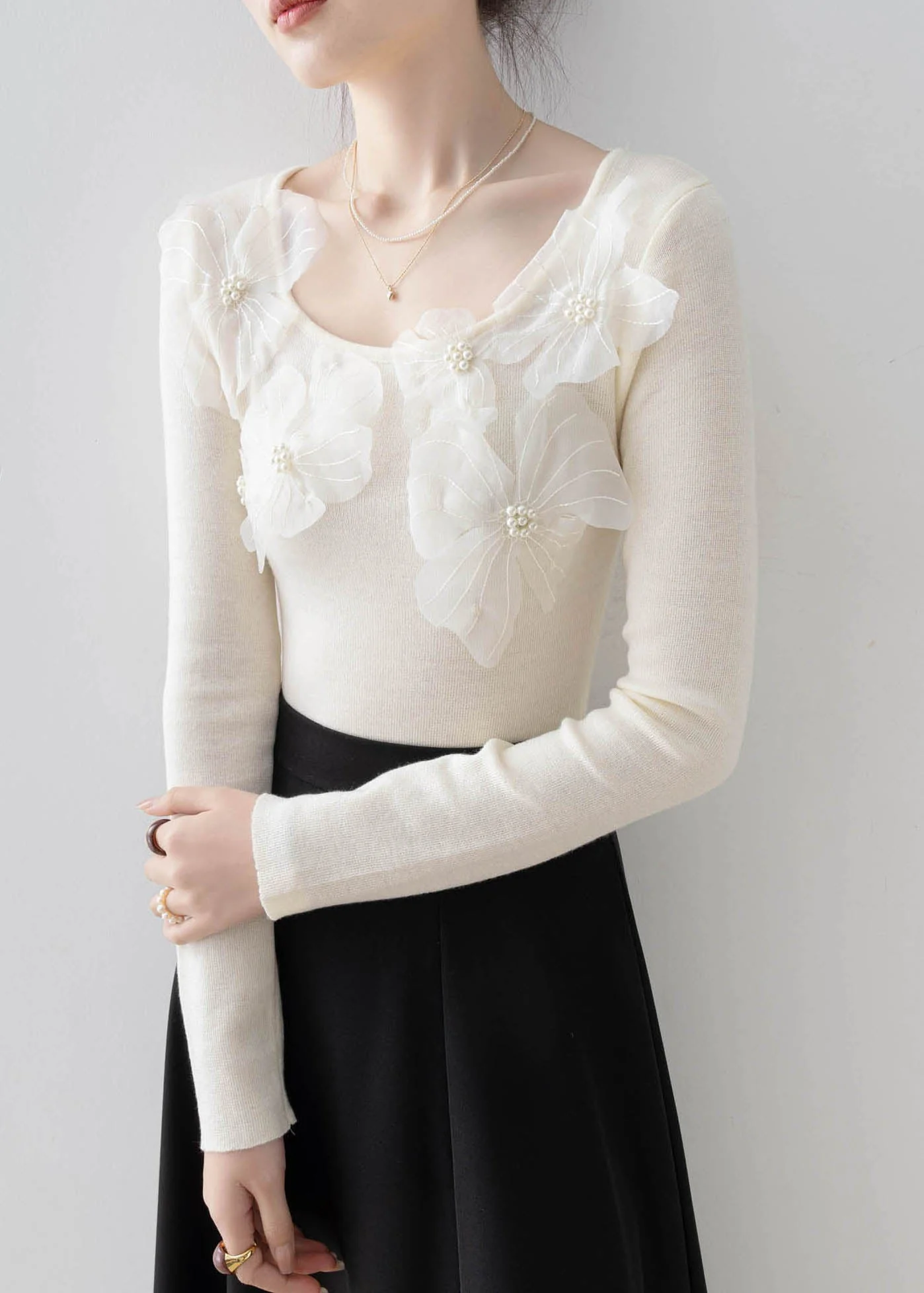 Beautiful Apricot O Neck Floral Nail Bead Knit Top Spring - Image 4