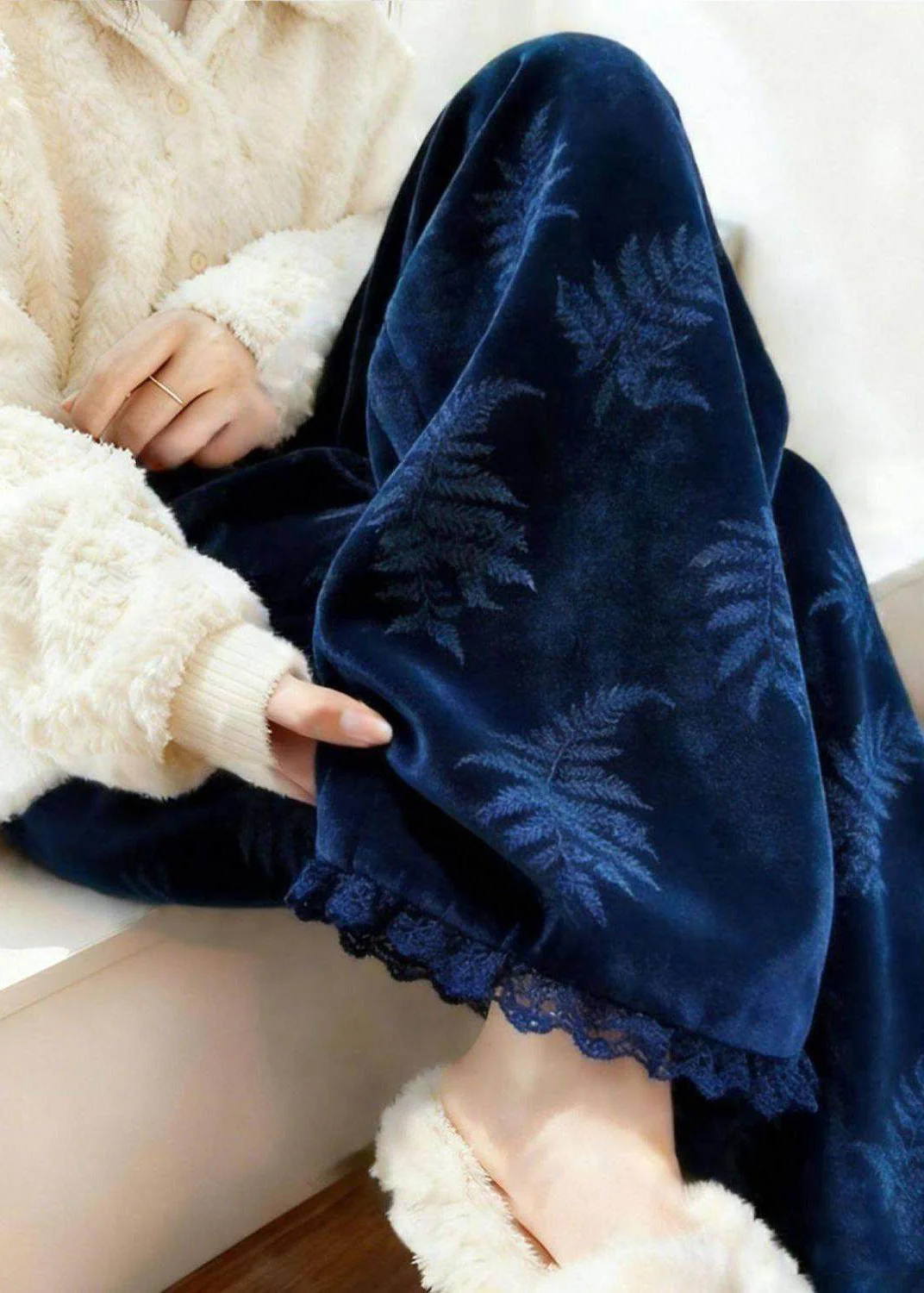 Beautiful Blue Pockets Lace Patchwork Silk Velvet Fleece Straight Pants Spring - Image 3