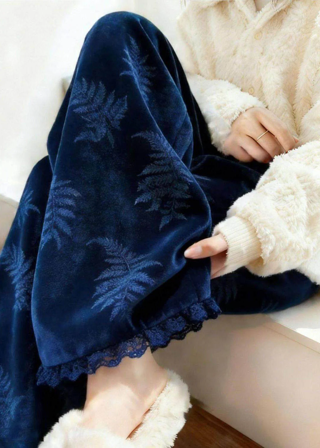 Beautiful Blue Pockets Lace Patchwork Silk Velvet Fleece Straight Pants Spring - Image 4