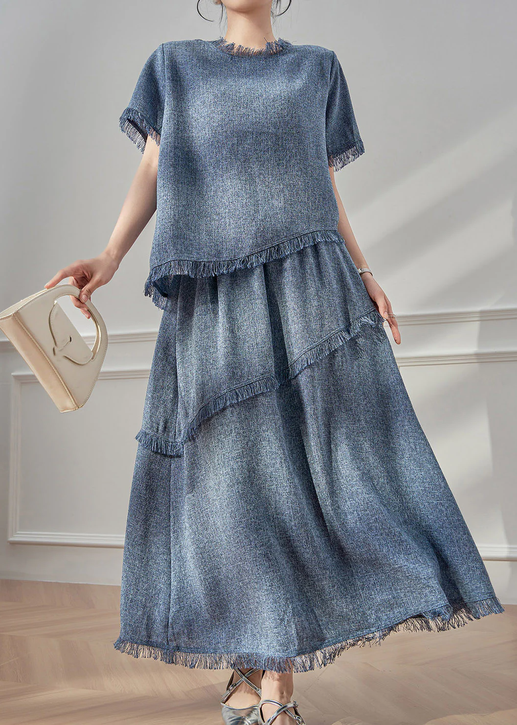 Beautiful Blue Tassel Patchwork T Shirt And Maxi Skirts Two Pieces Set Short Sleeve - Image 2
