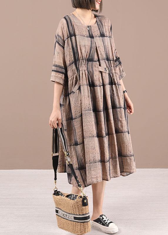 Beautiful Chocolate Plaid Cotton Cinched Summer Holiday Dress - Image 2