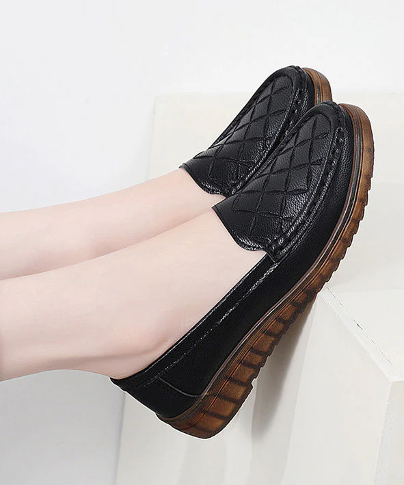 Beautiful Embroidery Flat Feet Shoes Black Cowhide Leather