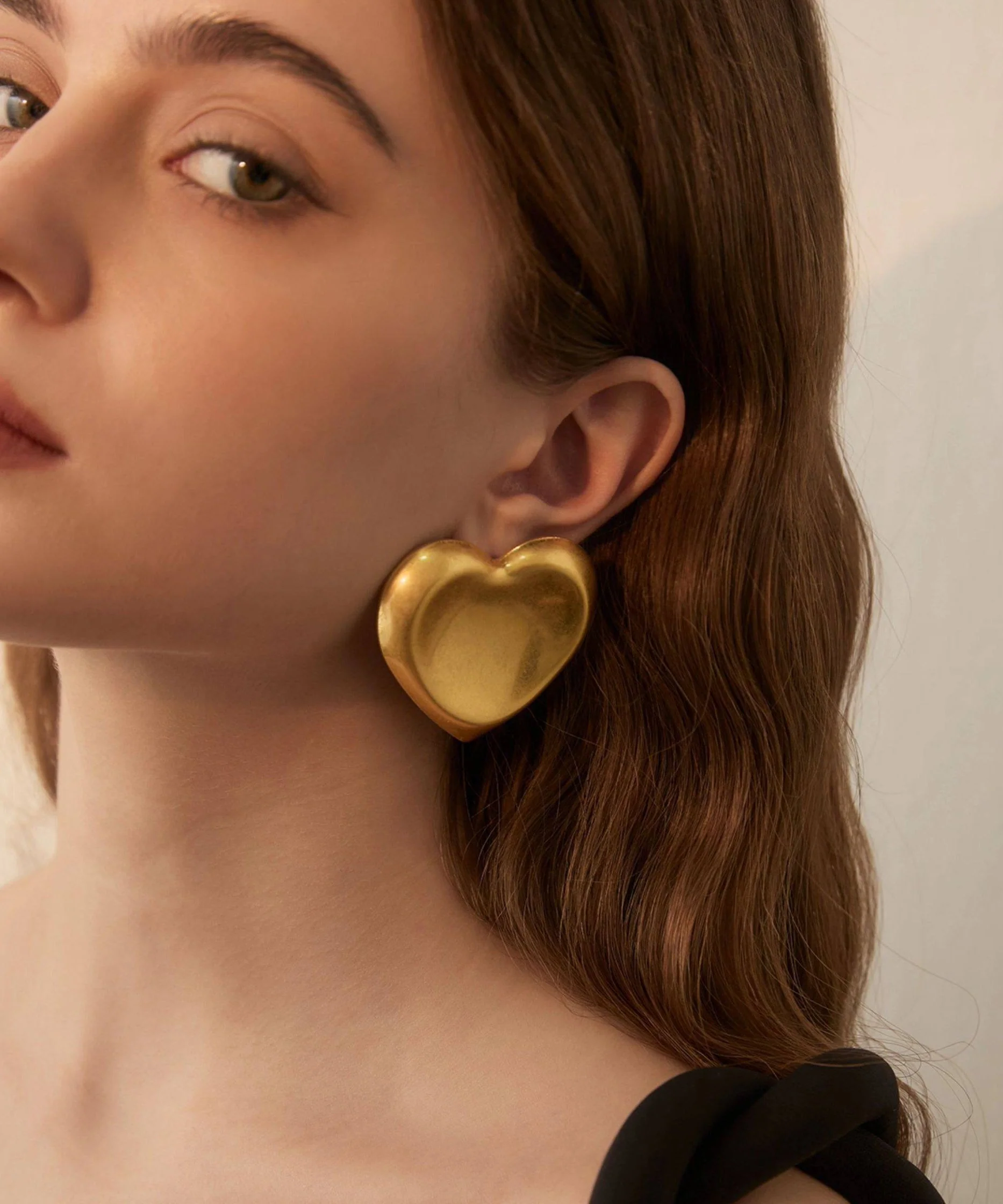 Beautiful Gold Love Oversize Alloy Stud Earrings - Image 4