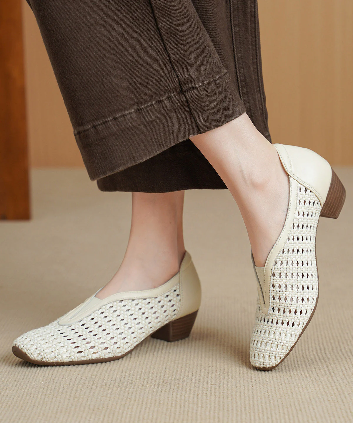 Beautiful Hollow Out Chunky Sandals Brown Sheepskin - Image 3