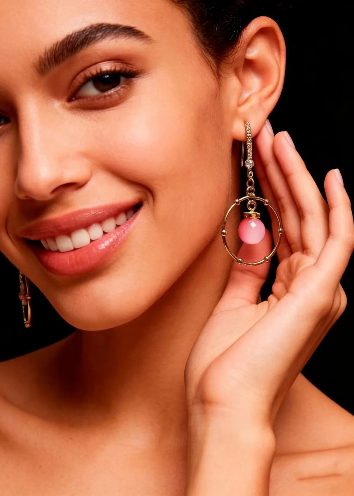 Beautiful Pink Crystal Circular Gilding Drop Earring - Image 4