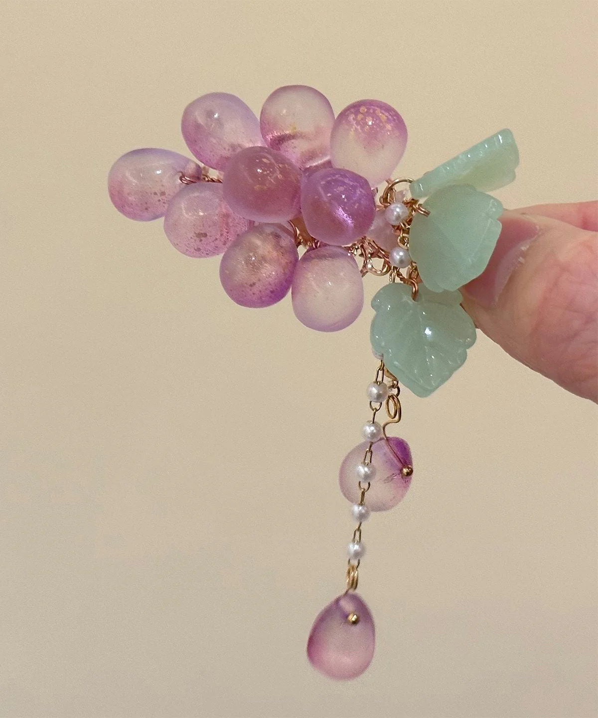 Beautiful Purple Copper Overgild Crystal Grape Pearl Colored Glaze Tassel A Pair Hairpin - Image 4