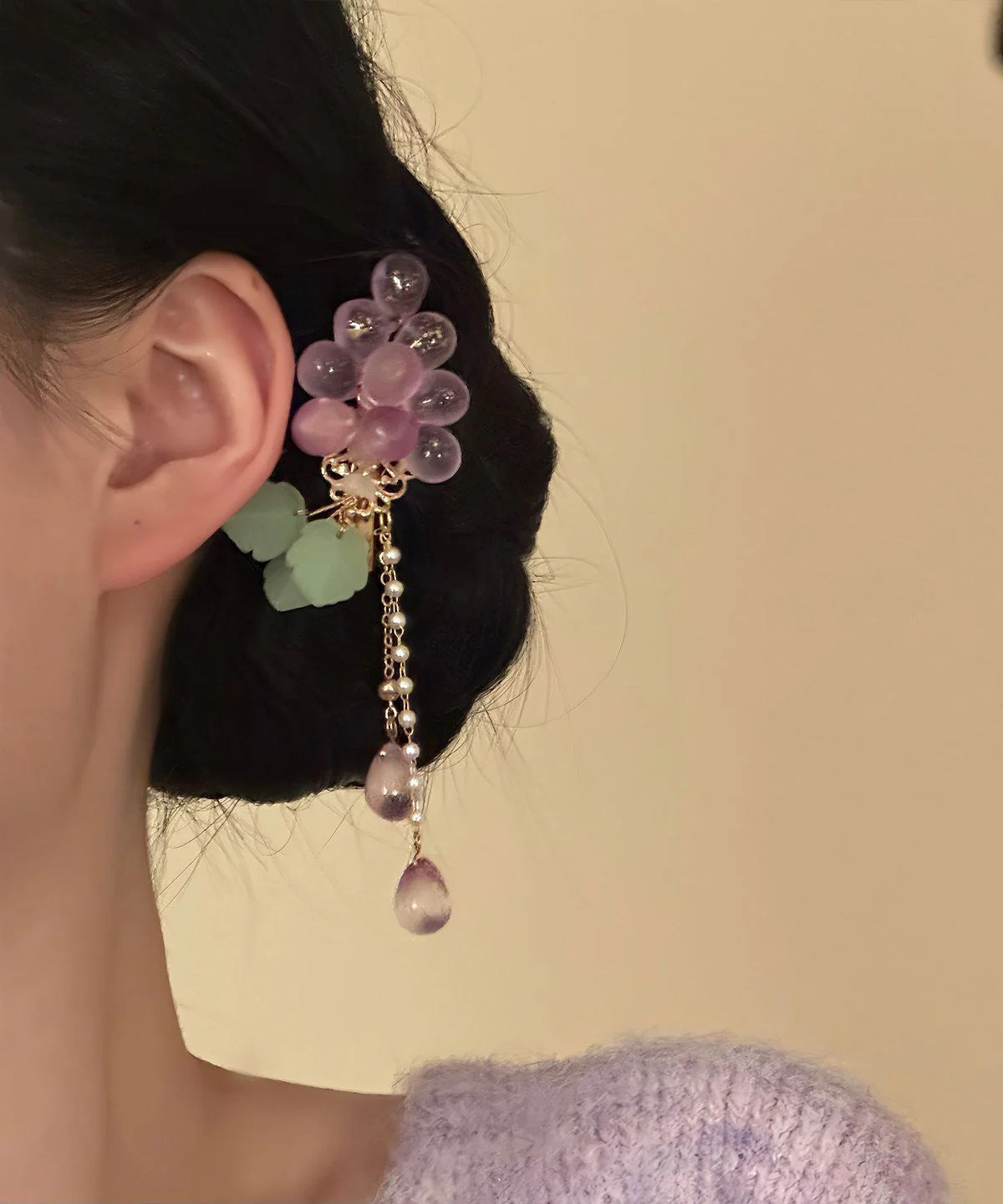 Beautiful Purple Copper Overgild Crystal Grape Pearl Colored Glaze Tassel A Pair Hairpin - Image 5