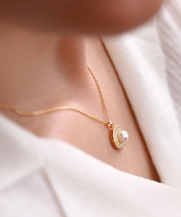 Beautiful Round Pearl Adjustable Gold Plated Pendant Necklace - Image 4