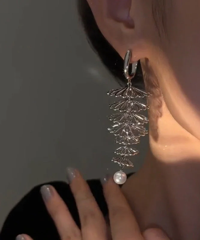 Beautiful Silk Copper Overgild Hollow Out Floral Pearl Drop Earrings - Image 3