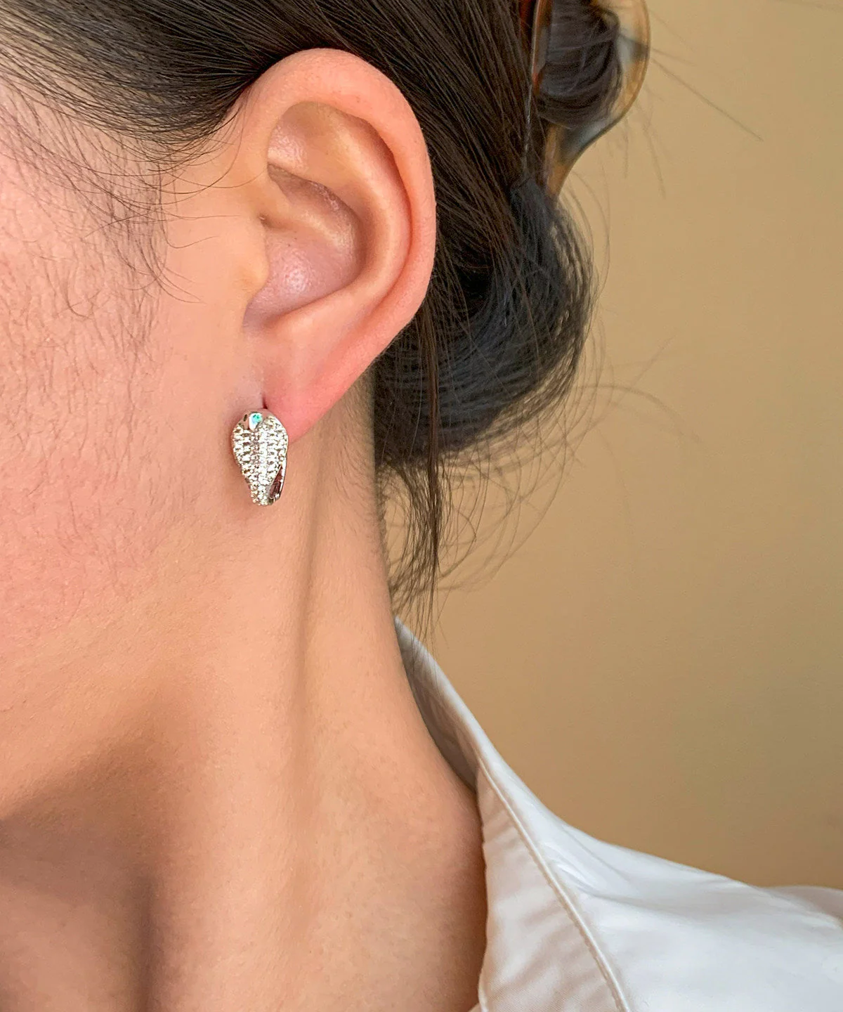 Beautiful Silvery Zircon Sparkling Stud Earrings - Image 2