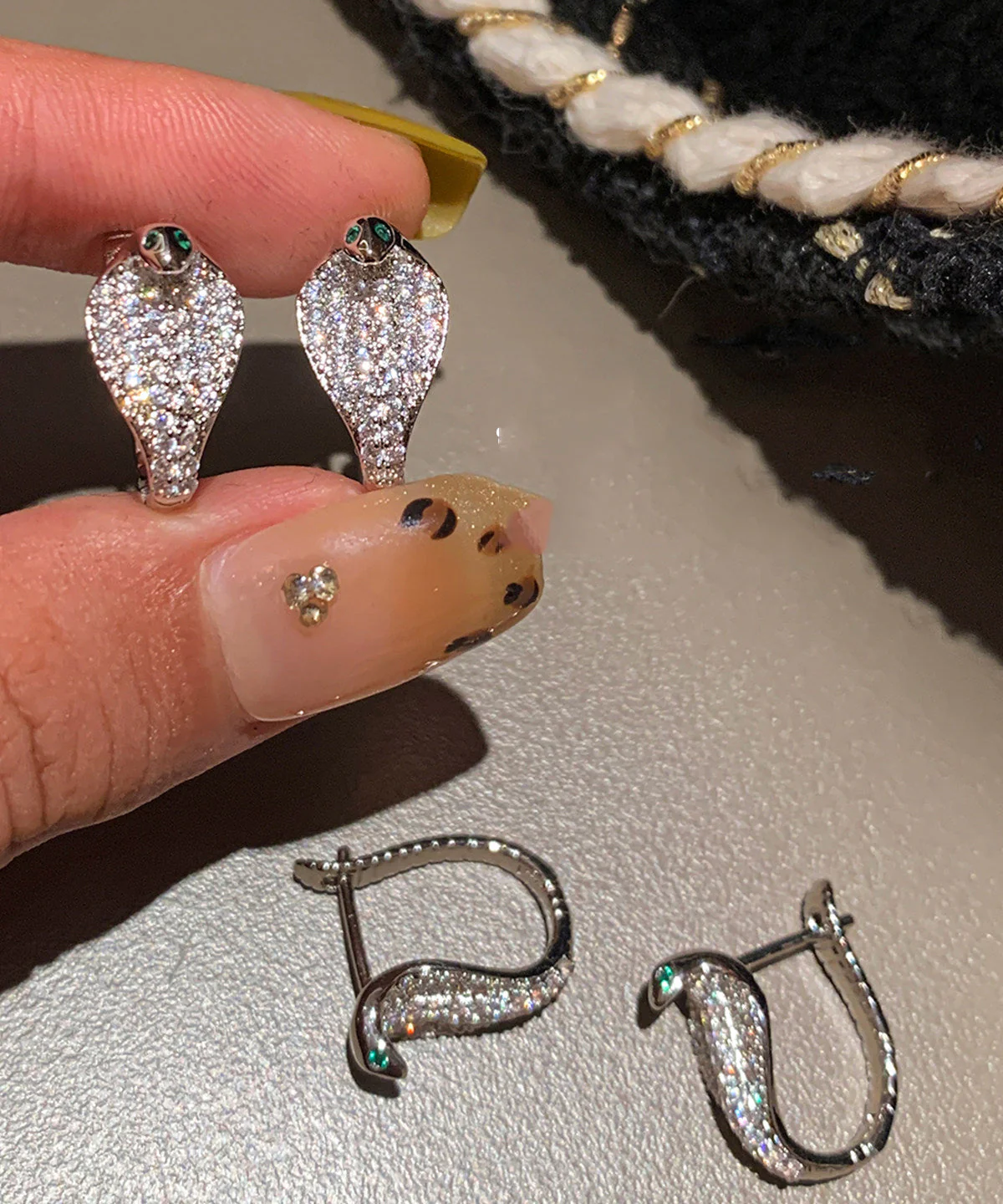 Beautiful Silvery Zircon Sparkling Stud Earrings - Image 3
