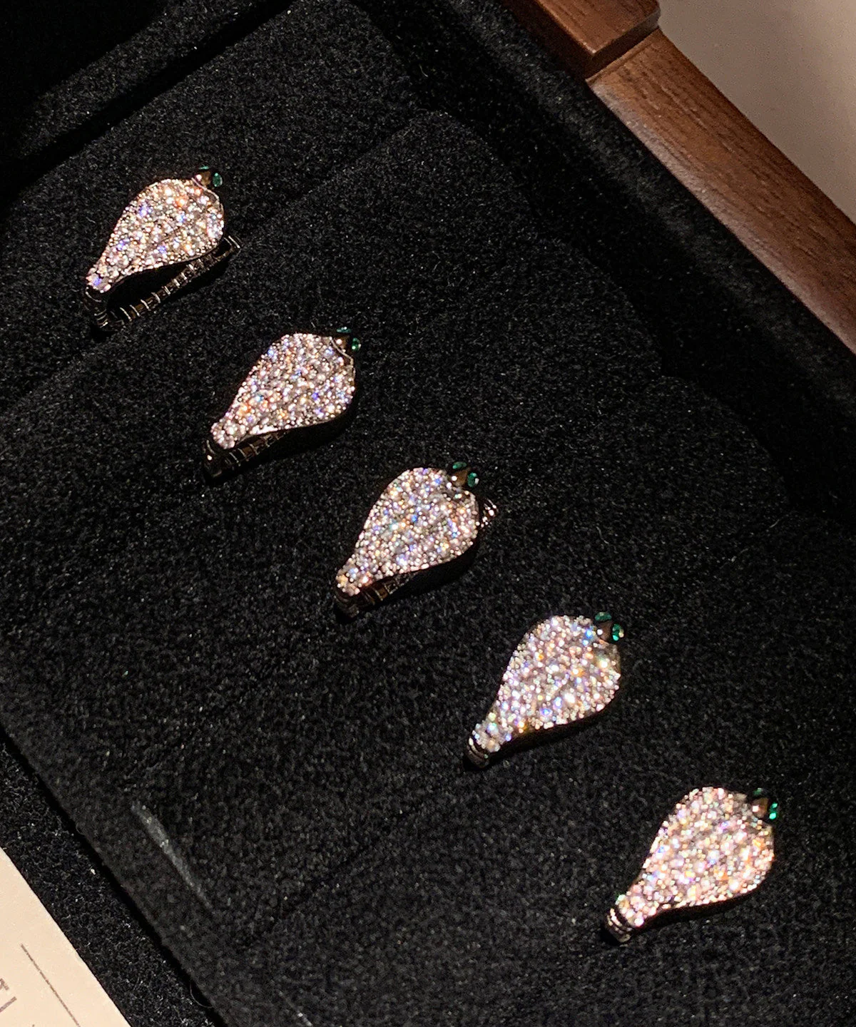 Beautiful Silvery Zircon Sparkling Stud Earrings - Image 5