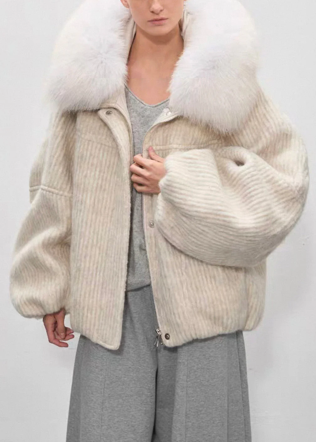 Beige Striped Pockets Oversized Duck Down Down Coat Fur Collar - Image 3