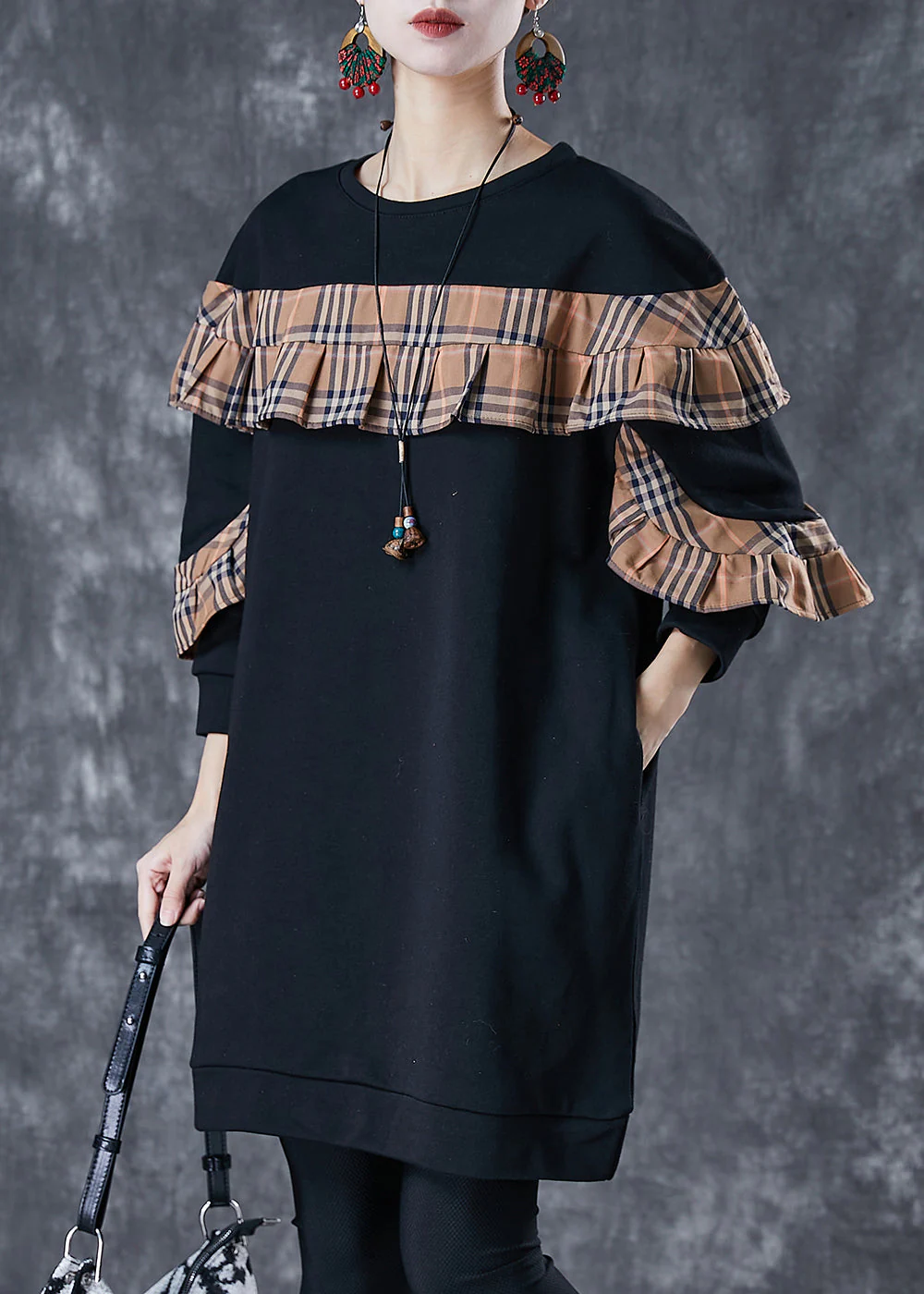 Black Loose Patchwork Cotton Sweatshirt Dress Ruffled Fall - Image 4