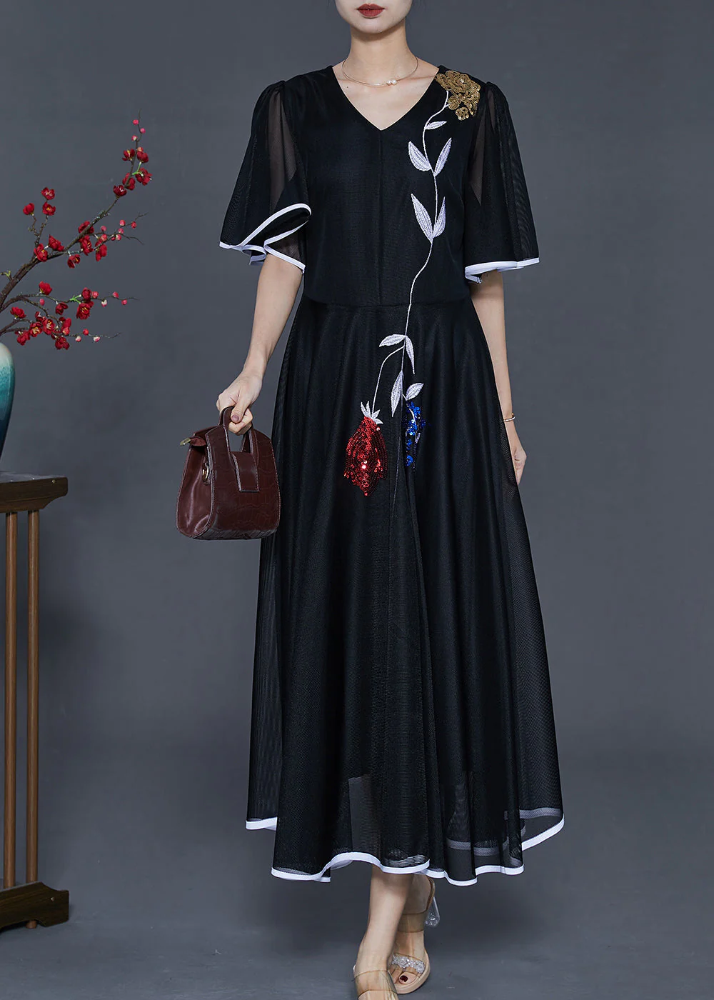 Black Silk Party Dress Embroidered Exra Large Hem Summer - Image 3
