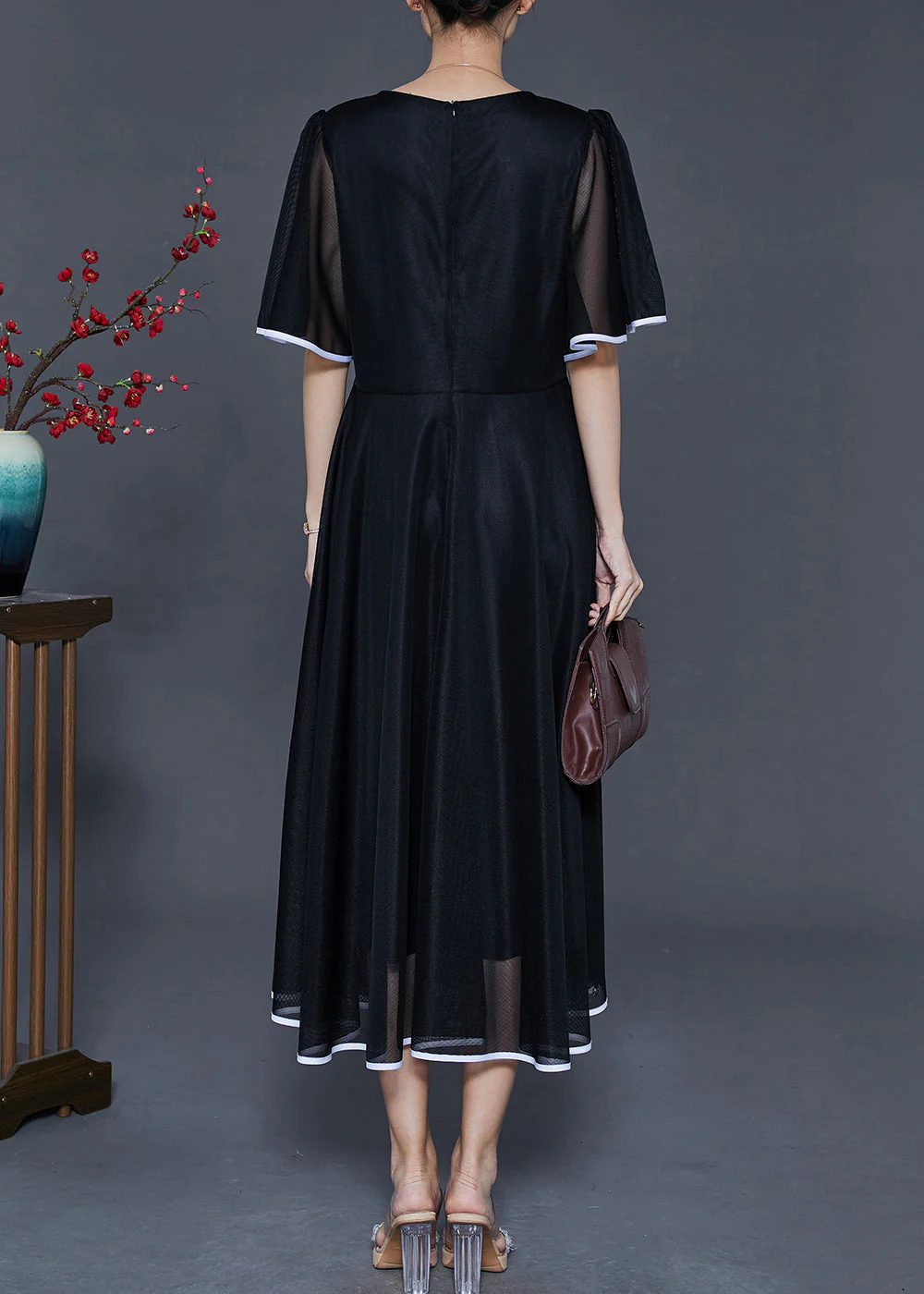 Black Silk Party Dress Embroidered Exra Large Hem Summer - Image 4