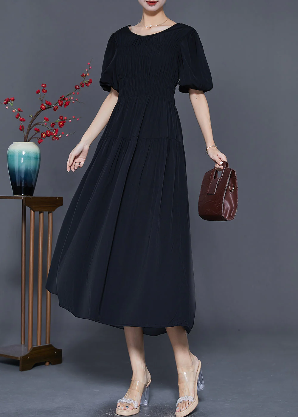 Black Slim Fit Cotton Dresses O-Neck Cinched Puff Sleeve - Image 2