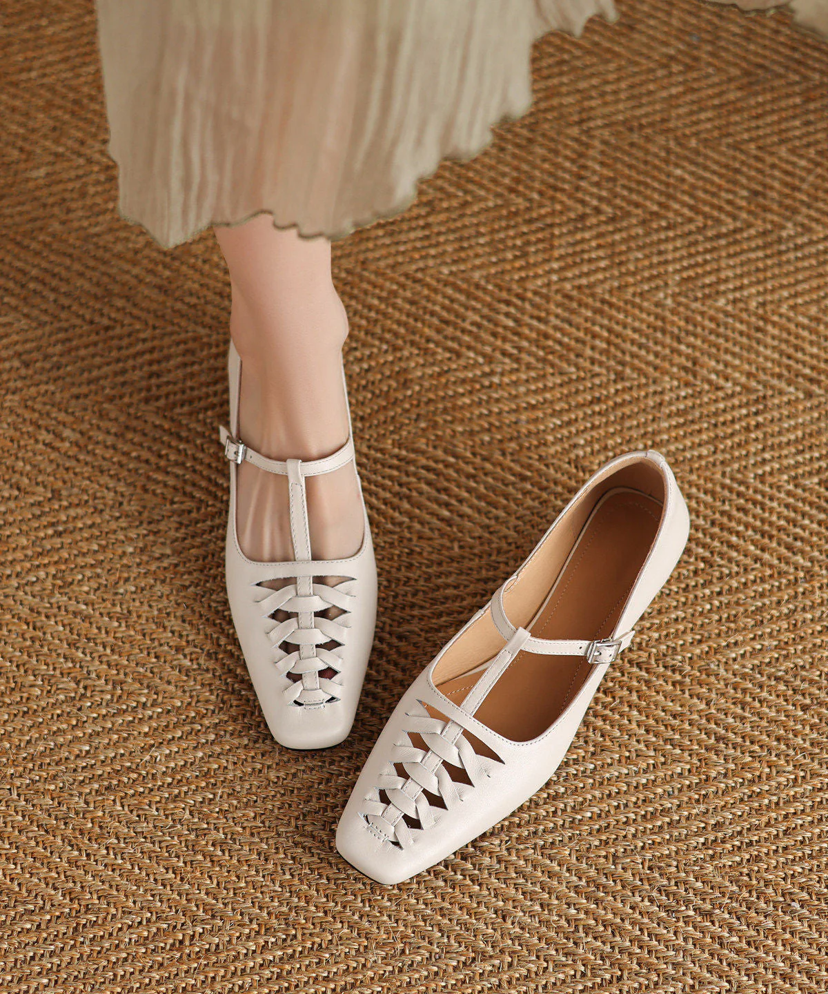 Blue Flat Shoes For Women Hollow Out Flat Feet Shoes - Image 3