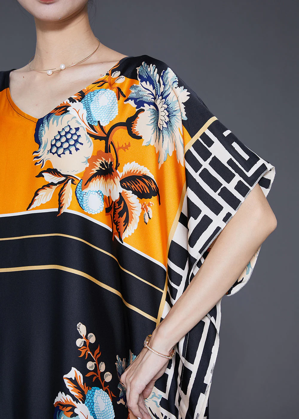 Bohemian Black Oversized Print Silk Robe Dresses Batwing Sleeve - Image 5