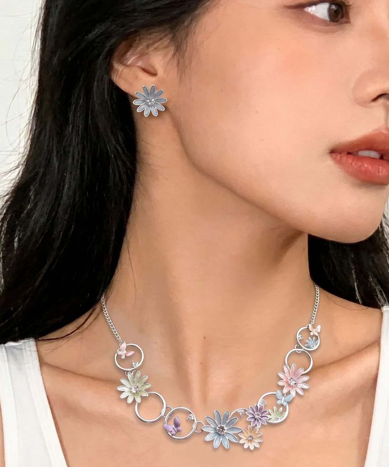 Bohemian Coffee Alloy Hollow Out Daisy Butterfly Pendant Necklace And Stud Earrings Two-Piece Set - Image 5