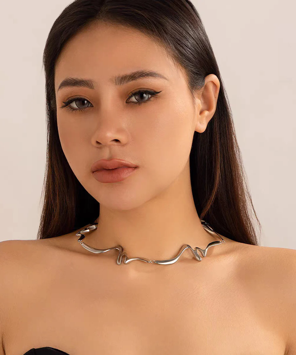 Bohemian Gold Metal Alloy Asymmetrical W-Shaped Collar Necklace - Image 2