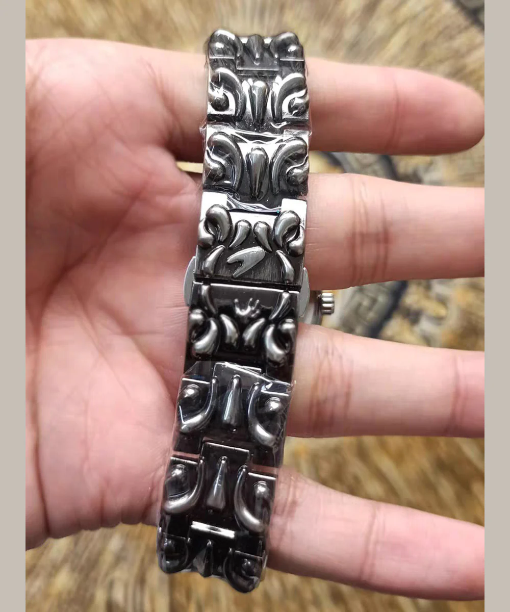 Bohemian Green Stainless Steel Alloy Quartz Movement Alien Men Watches - Image 5