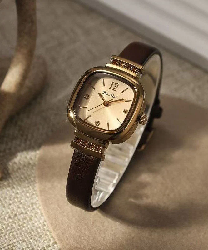 Boutique Alloy Patchwork Leather Quartz Movement Tempered Glass Watches - Image 2