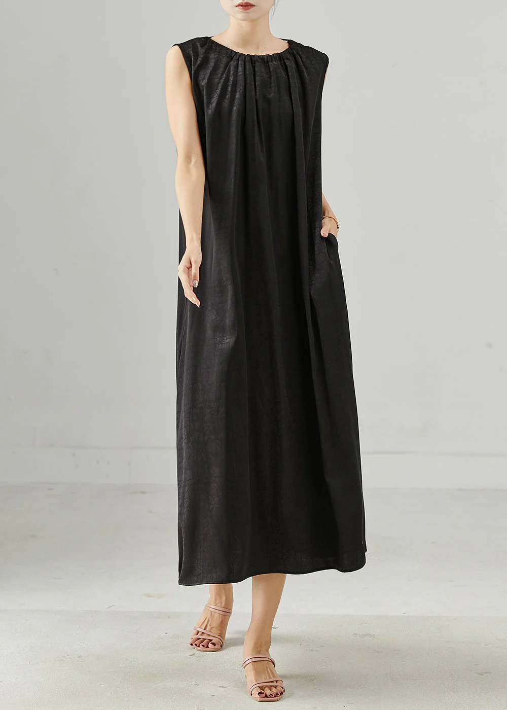 Boutique Black Wear On Both Sides Silk Dress Sleeveless - Image 3