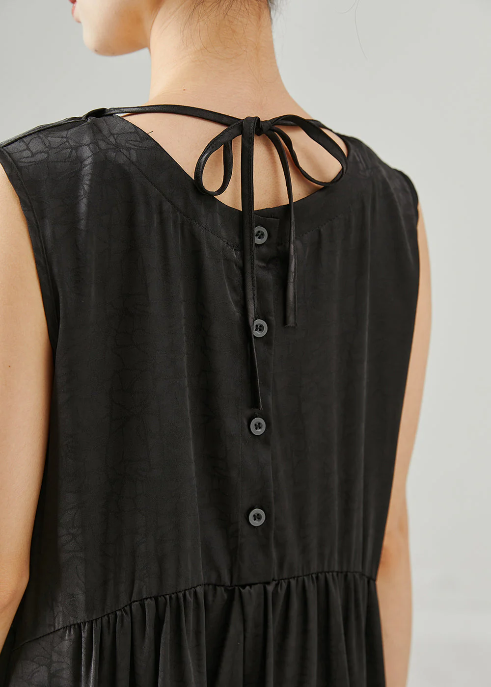 Boutique Black Wear On Both Sides Silk Dress Sleeveless - Image 5