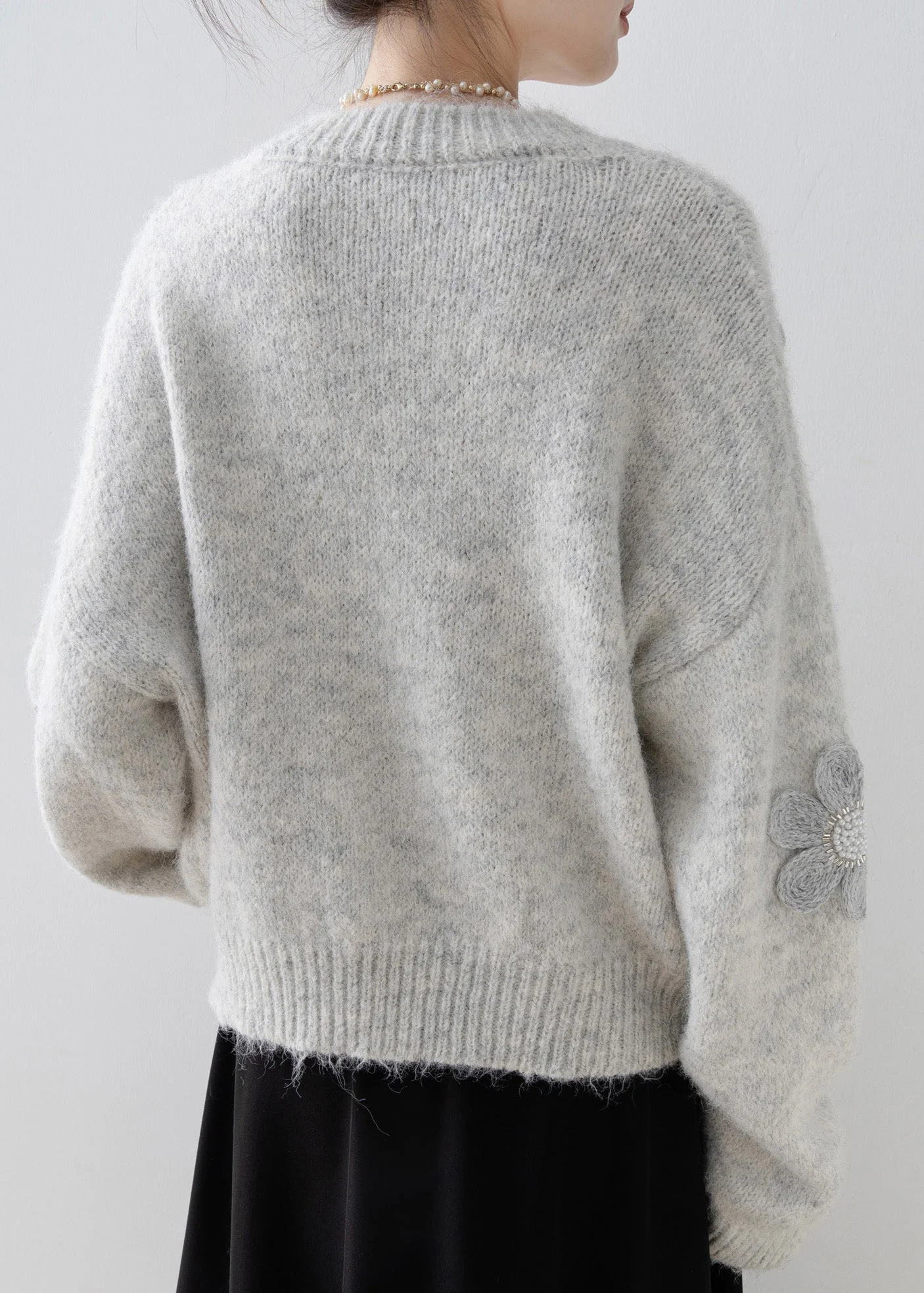 Boutique Grey O Neck Floral Nail Bead Knit Sweater Tops Spring - Image 5