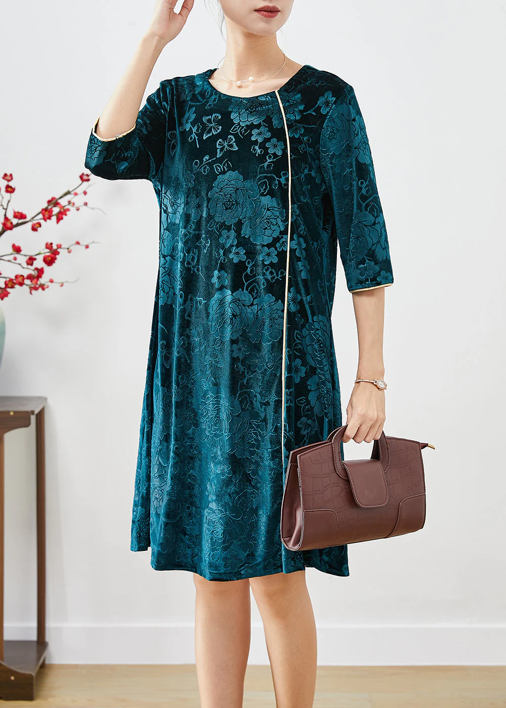 Boutique Peacock Green Jacquard Silk Velour Mid Dress Half Sleeve - Image 2