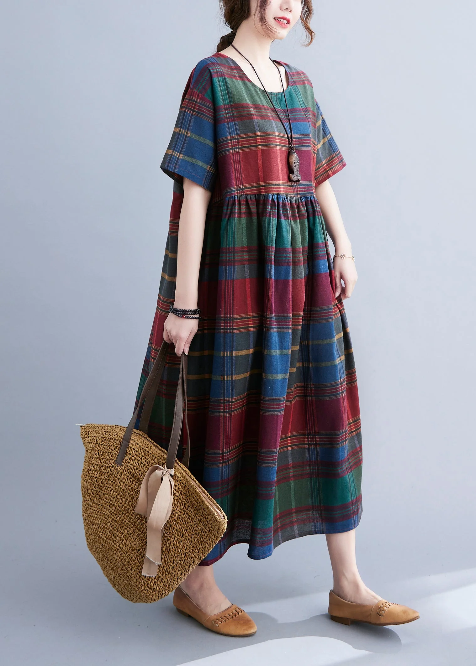 Boutique Red Plaid O-Neck Wrinkled Cotton Long Dress Short Sleeve - Image 4