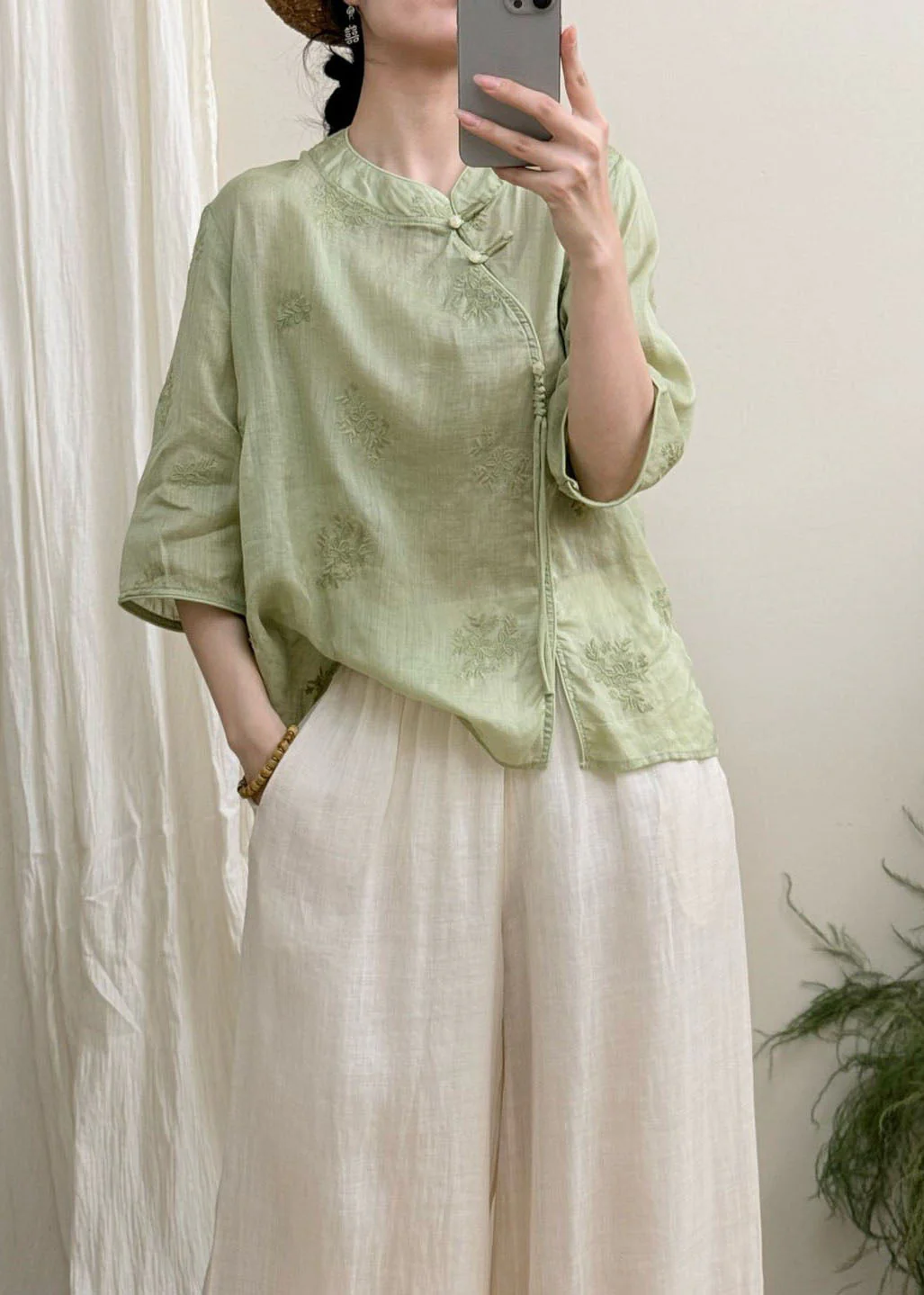 Boutique White Embroidered Oriental Button Linen Blouses Summer - Image 5