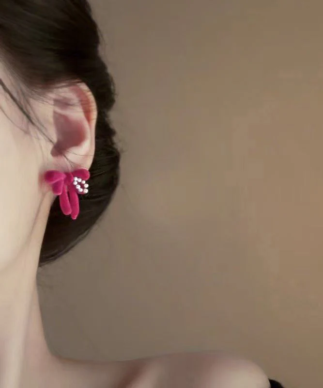 Brief Raspberry Color Alloy Pearl Flockin Butterfly Stud Earrings - Image 4