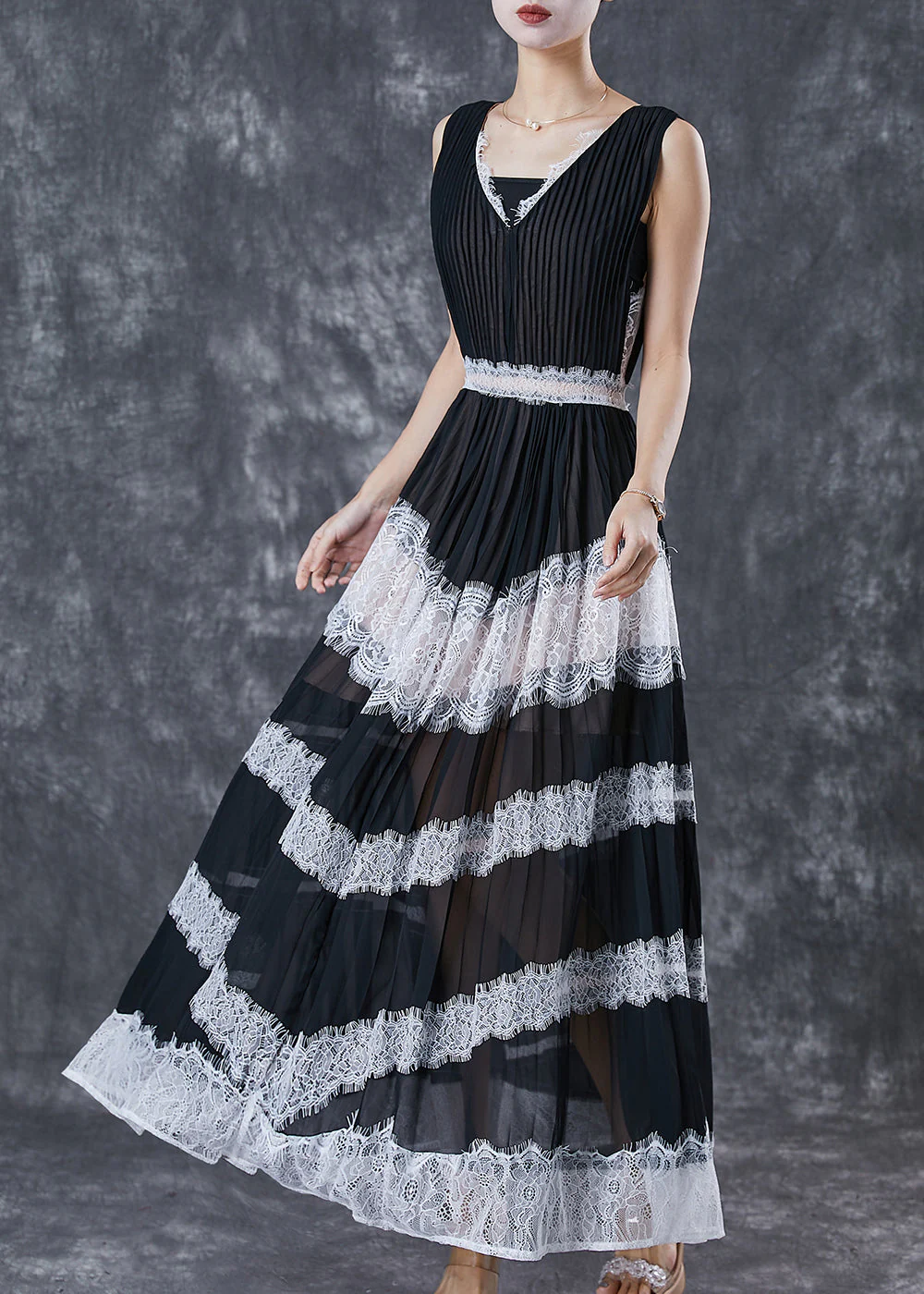 Casual Black Exra Large Hem Patchwork Lace Linen Silk Pleated Dresses Sleeveless - Image 2