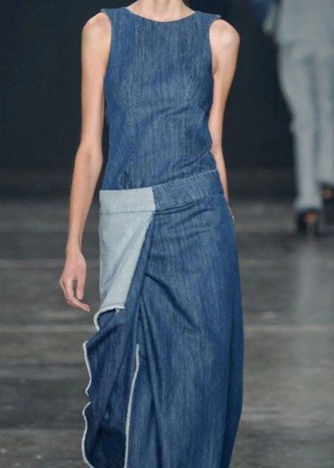 Casual Blue Ruffled Patchwork Long Denim Dresses Sleeveless - Image 2