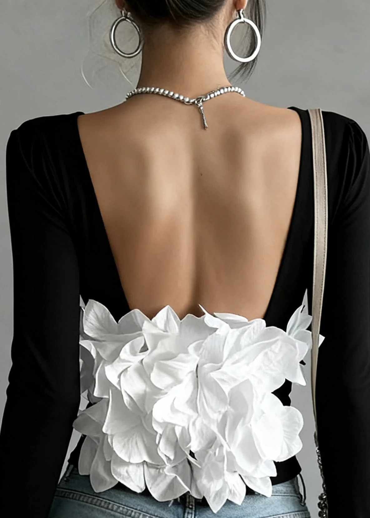 Chic Black Backless Petal Patchwork Cotton T Shirts Spring - Image 2