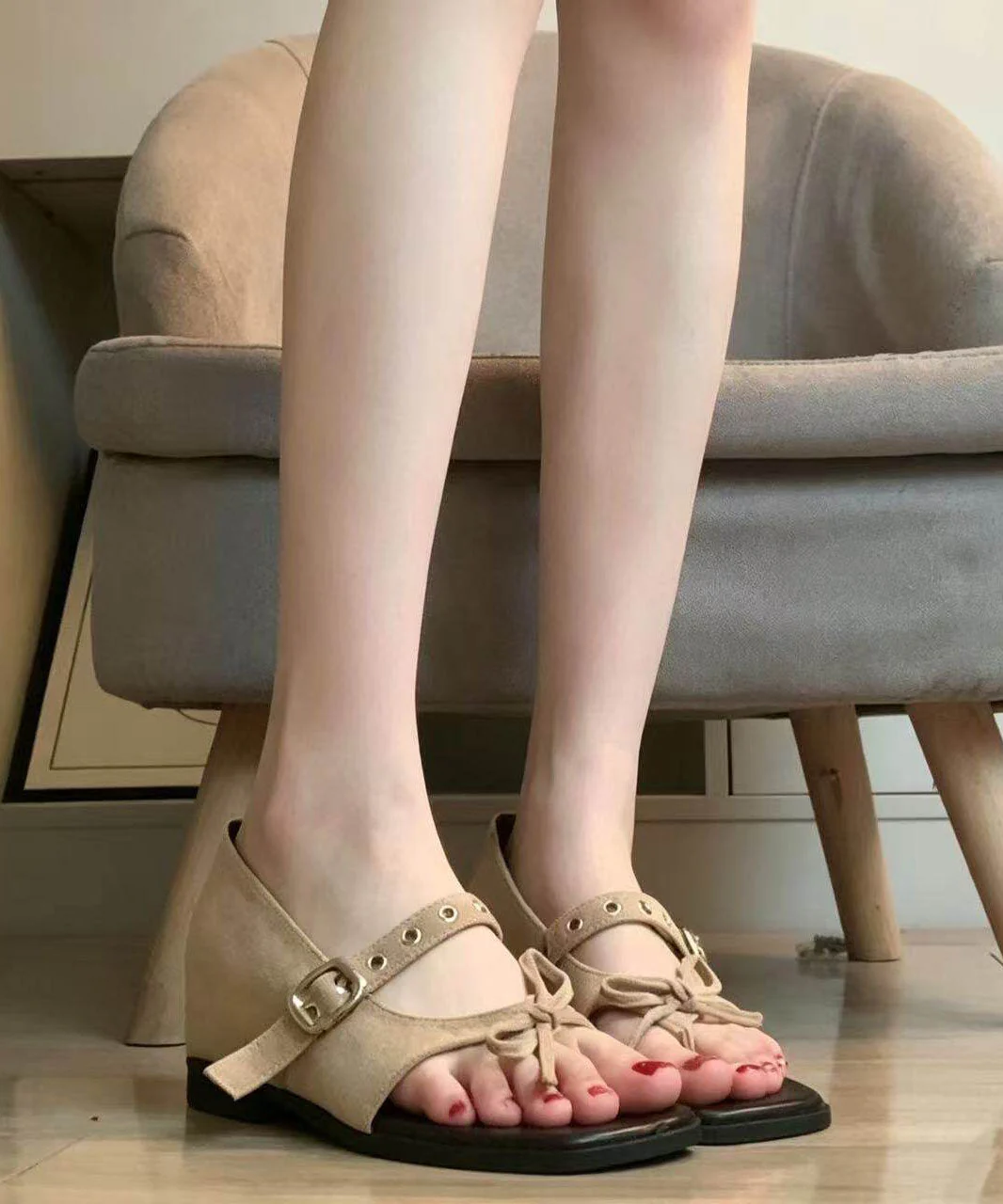 Chic Buckle Strap Splicing Wedge Sandals Khaki Suede Peep Toe - Image 3