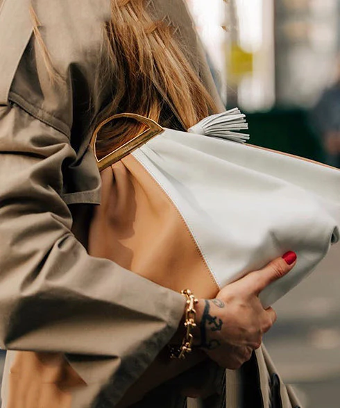 Chic Colorblock Fan-shaped Faux Leather Tote Handbag - Image 4