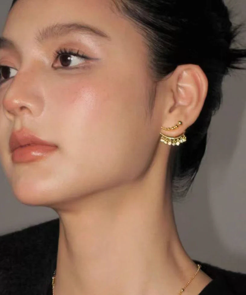 Chic Gold Copper Overgild Zircon Patchwor Tassel Two Ways Of Wearing It Stud Earrings - Image 3