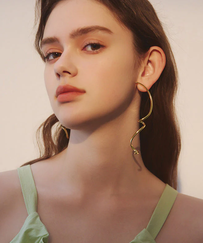 Chic Golden Low High Design Bend Design Metal Drop Earrings - Image 3