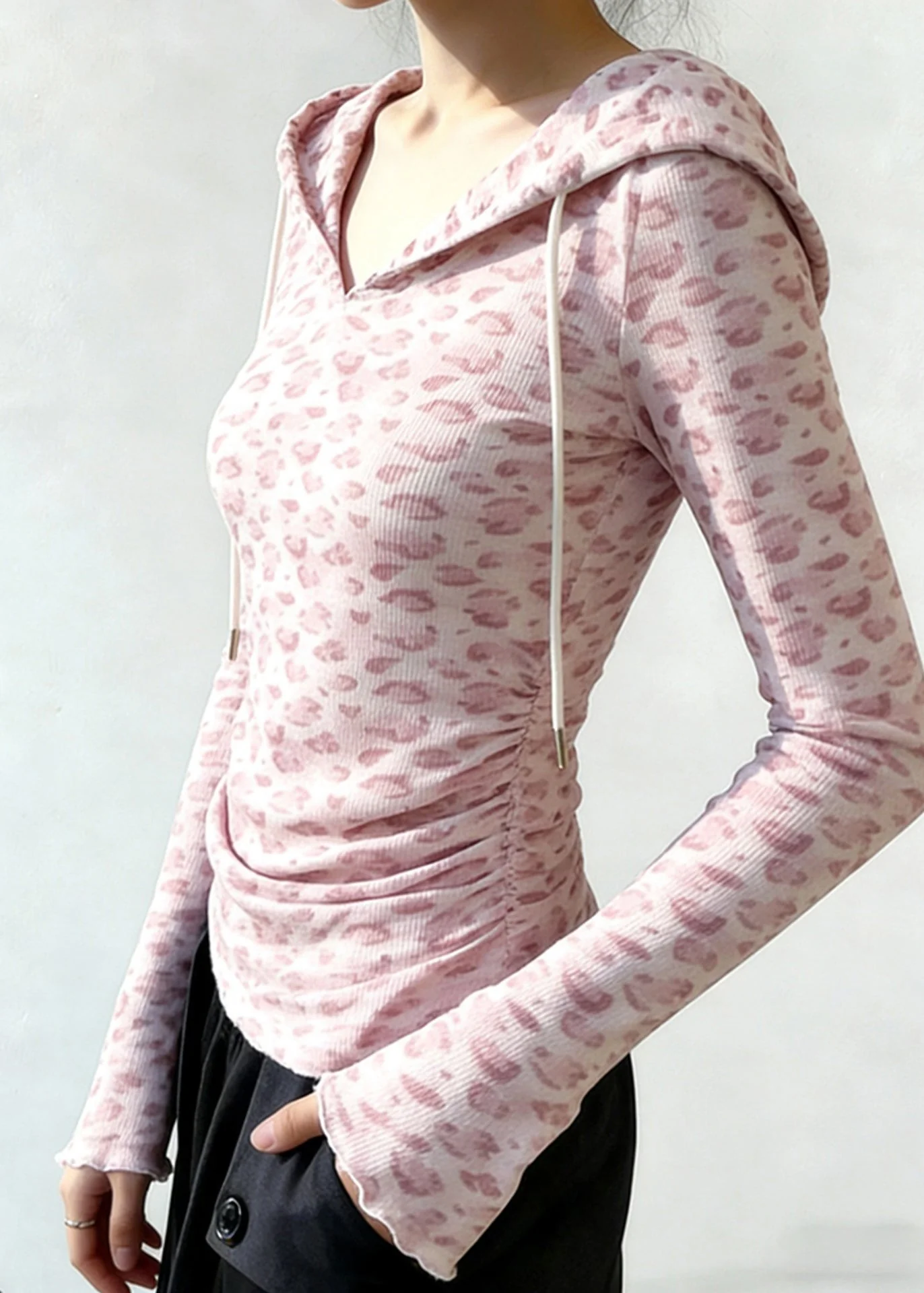 Chic Pink Hooded Leopard Print Cotton Sweatshirt Tops Spring - Image 3