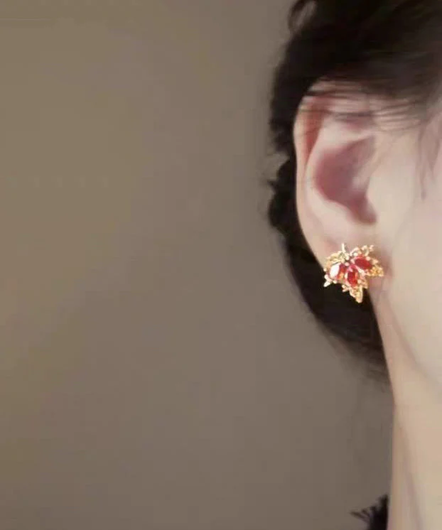 Chic Red Leaf Crystal Gilded Stud Earrings - Image 4